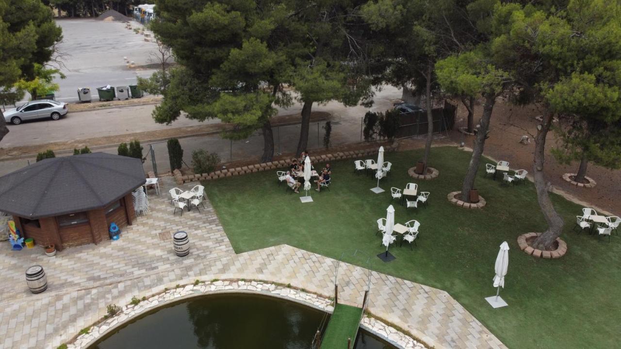Hotel El Cisne サラゴサ エクステリア 写真
